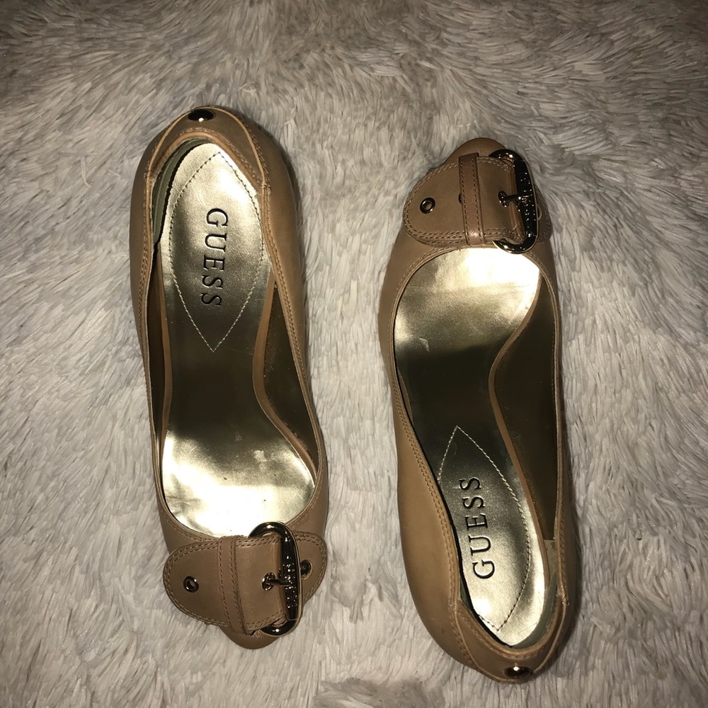 light brown Guess heels